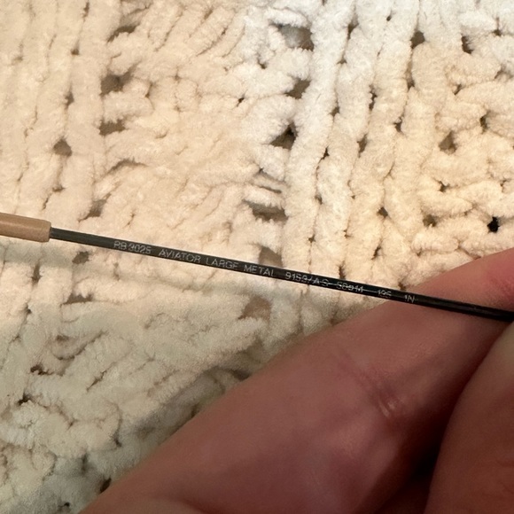 Ray Ban Aviator ๐๐ด๐๐๐โ๏ธ - Picture 5 of 8